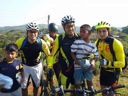 Deporte combinado con labor social 11