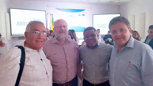 Horacio Dorado G., Manuel Andrés Saa, Gustavo Adolfo Aguilar Vivas, Carlos Eduardo Cruz. Andi 14