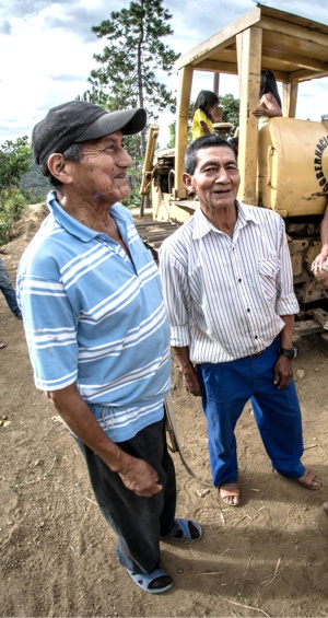 Campesinos de Caldono, Cauca Campesinos de Caldono, Cauca
