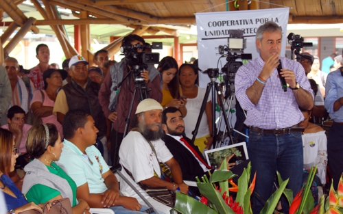Ministro de Justicia, Jorge Eduardo Londoño Ulloa Corinto 12
