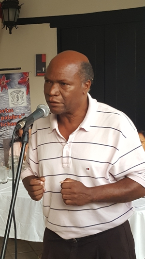 Héctor León Mina Vidal Encuentro de Poetas - Casona Unicauca 18