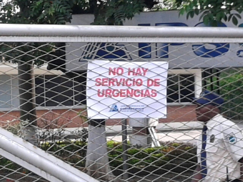 IPS Clínica Comfacauca de Puerto Tejada. Foto de Nelson Molina (Facebook). Nelson Molina 1