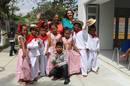 Ministra de Cultura Mariana Garcés Córdoba visitó el municipio nortecaucano de Corinto Ministra Cultura Corinto 2