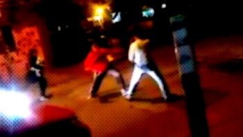 Niños y jóvenes sin control en las calles de Quilichao pelea