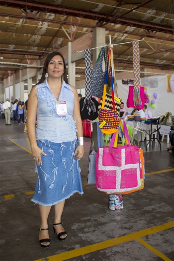 María Fanny Olaya, coordinadora del programa académico Administración de Empresas de la Universidad del Valle – Sede Norte del Cauca xvii-muestra-agroindustrial-artesanal-y-de-servicios-en-santander-de-quilichao1