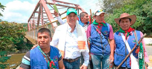 ministro-agricultura-caloto-y-toribio ministro-agricultura-caloto-y-toribio-1200