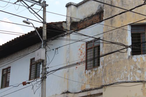 edificio-calle-5-cra-11 edificio-calle-5-cra-11-2