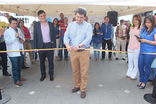 alcalde de Popayán, César Cristian Gómez Castro lanzamiento-zonas-wifi_parque-caldas9