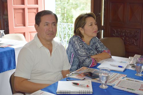 Los retos de la economía colombiana: una reflexión para periodistas Los retos de la economía colombiana: una reflexión para periodistas