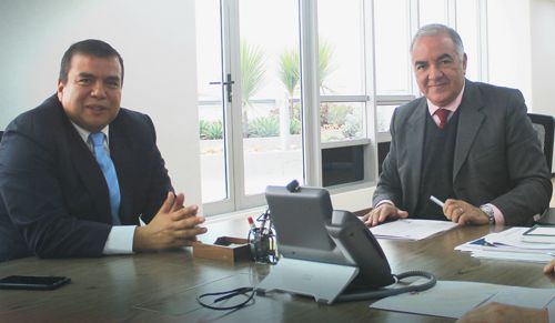 Contralor Edgardo Maya Villazón, con Gobernador del Cauca, Oscar Rodrigo Campo