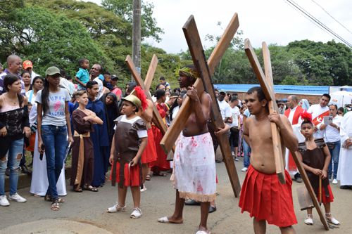 Viacrucis en vivo