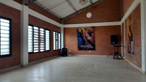 CASA PARROQUIAL SANTÍSIMA TRINIDAD – SANTANDER