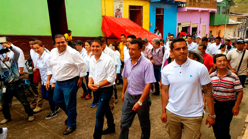 Un recorrido por tres municipios del sur del Cauca: Argelia, Balboa y Florencia, realizó el Gobernador del departamento