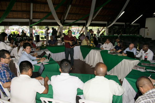 Mesas de trabajo para conocer el Contrato Paz, PDET, Zomac, SGR y toda la oferta institucional para el Cauca Mesas de trabajo para conocer el Contrato Paz, PDET, Zomac, SGR y toda la oferta institucional para el Cauca