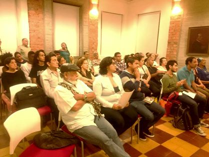 Vista parcial al comienzo del Recital cuando aún había trancón en la Ciudad