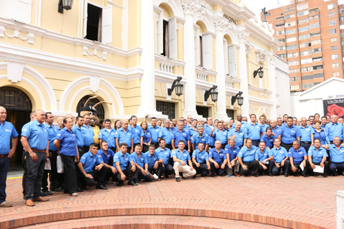 351 taxistas se certificaron como los primeros Taxistas PRO de Cali 351 taxistas se certificaron como los primeros Taxistas PRO de Cali