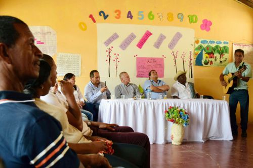 Gobernador del Cauca, Óscar Rodrigo Campo, llegó a la vereda El Puro, municipio del Patía