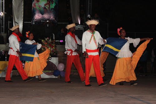 Grupo de Baile Memoria de Curzou y Grupo Tipiko Pasa Bon, Curazao Grupo de Baile Memoria de Curzou y Grupo Tipiko Pasa Bon, Curazao