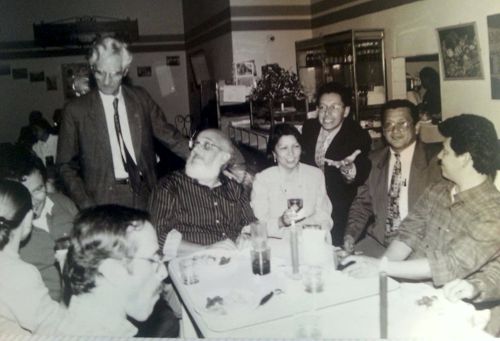 Con los peso-pesados de la Universidad del Cauca. De izquierda a derecha: Diego Jaramillo, Guiovanni Quessep, Guido Barona, María Consuelo Santacruz, el susodicho Omar Lasso, Danilo Vivas y (?)