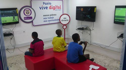 Puntos Vive Digital en Puerto Tejada