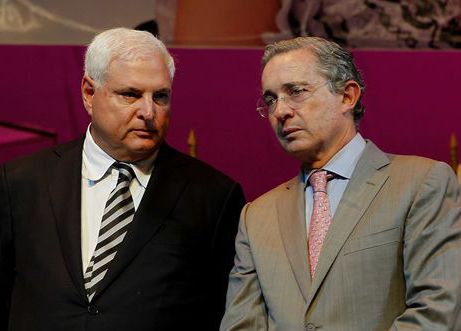 Ricardo Martinelli y Alvaro Uribe