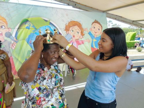 Recreación para los adultos mayores de Villa Rica