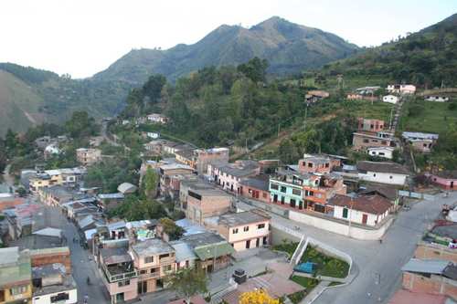 Un pueblo de nadie Un pueblo de nadie