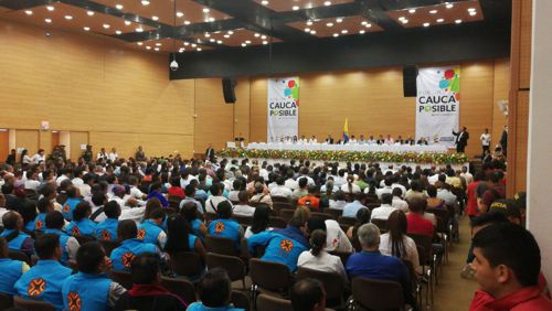 Contrato Plan del norte a Contrato Plan para la Paz Juan Manuel Santos presentó la prórroga del Contrato Paz para el Cauca, que contempla importantes inversiones para beneficio de los 42 municipios del departamento / Popayán - viernes, 20 de octubre de 2017 Foto: Efraín Herrera - SIG