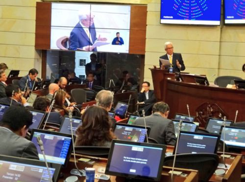 Derrotar el pacto de impunidad y corrupción Senador Robledo