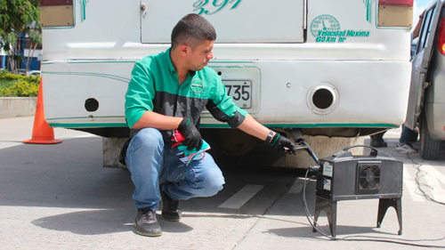 Operativos de control sobre emisión de gases Operativos de control sobre emisión de gases