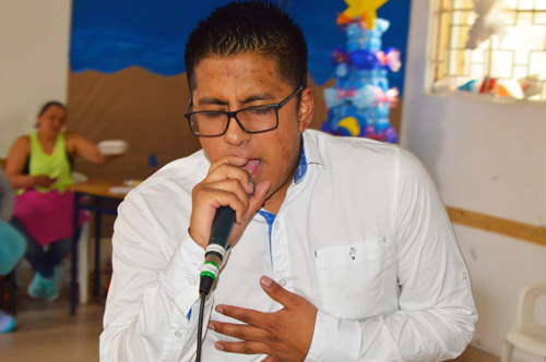 Carlos Arturo Cerón, Arce, artista de música popular y tecnocumbia Carlos Arturo Cerón, Arce, artista de música popular y tecnocumbia