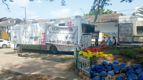 Fe en Colombia, programa para fortalecer el empoderamiento de líderes sociales. Fe en Colombia, programa para fortalecer el empoderamiento de líderes sociales.