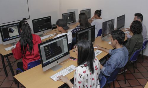 Unicomfacauca, una de las IES con mayor proyección del suroccidente colombiano Unicomfacauca, una de las IES con mayor proyección del suroccidente colombiano