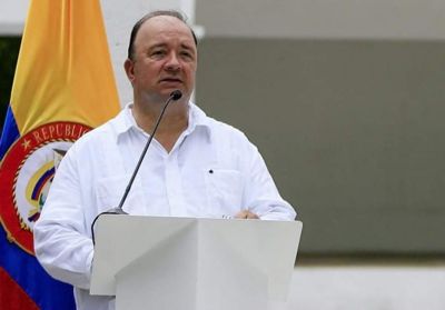 El ministro avestruz