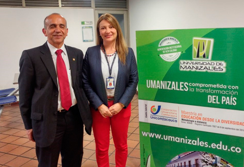En la fotografía: Duván Emilio Ramírez Ospina decano de la facultad de ciencias contables, económicas y administrativas de la facultad de la Universidad de Manizales y la magíster Isabel Ramírez Mejía, rectora de la Institución Universitaria Tecnológica de Comfacauca – Unicomfacauca
