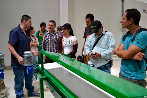 En funcionamiento centro de Acopio de Aguacate Hass en el Cauca En funcionamiento centro de Acopio de Aguacate Hass en el Cauca