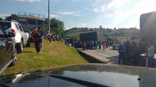 Indígenas bloquearon nuevamente la Panamericana