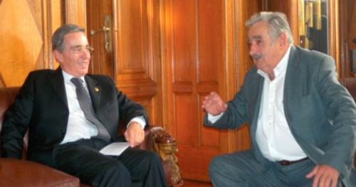 Uribe trató a Pepe Mujica como “criminal” y en las redes se lo cobraron