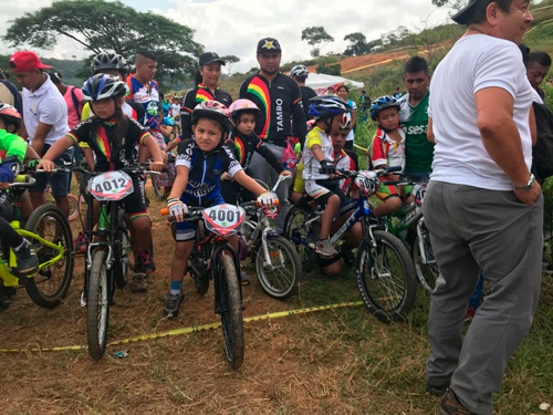 Santander de Quilichao pedalea al ritmo del ciclomontañismo