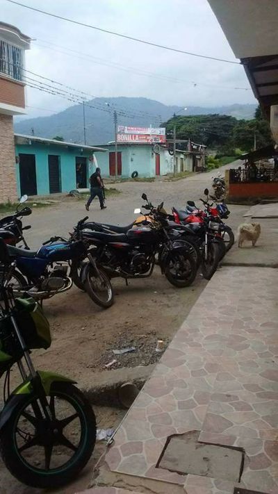 ELN ejecuta paro armado hostigando a Corinto