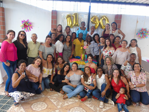 Un reencuentro feliz de las egresadas del Ferguerra