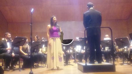 MUJERES EN MÚSICA