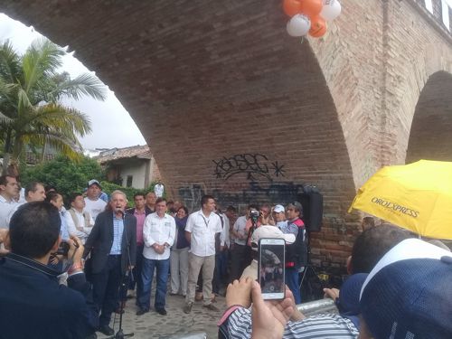 Popayán rechazó la visita de Uribe
