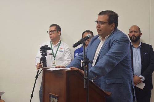 El gobernador del Cauca, Óscar Rodrigo Campo Hurtado Salud para la paz, fortaleciendo comunidades