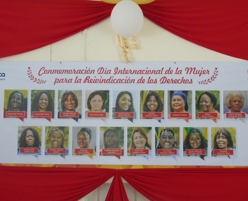 CON ACTOS ALUSIVOS AL ACONTECIMIENTO LAS MUJERES DE VILLA RICA CONMEMORARON SU DÍA