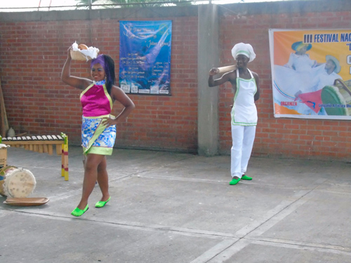 En Villa Rica se cumplió el Tercer Festival de Danza Folclórica en Parejas “LA PAZ SE DANZA EN DOS” En Villa Rica se cumplió el Tercer Festival de Danza Folclórica en Parejas “LA PAZ SE DANZA EN DOS”