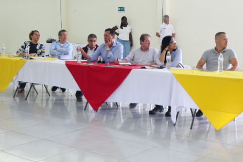 Mesa minera se realizó en Villa Rica