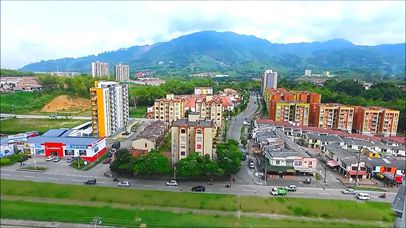 POESÍA EN GRANDE EN DOSQUEBRADAS