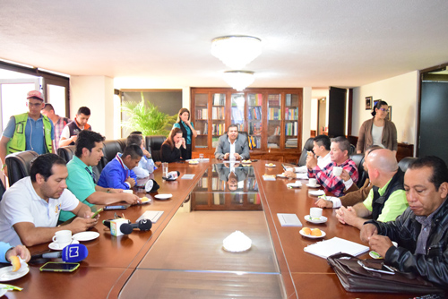Gobernación lanza programa Pavimentación en Tu Barrio Gobernación lanza programa Pavimentación en Tu Barrio