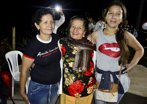 42 años de ausencia no debilitaron el amor filial